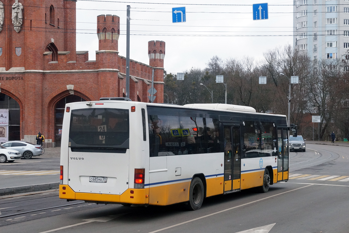 Калининградская область, Volvo 8700LE № С 685 МА 39