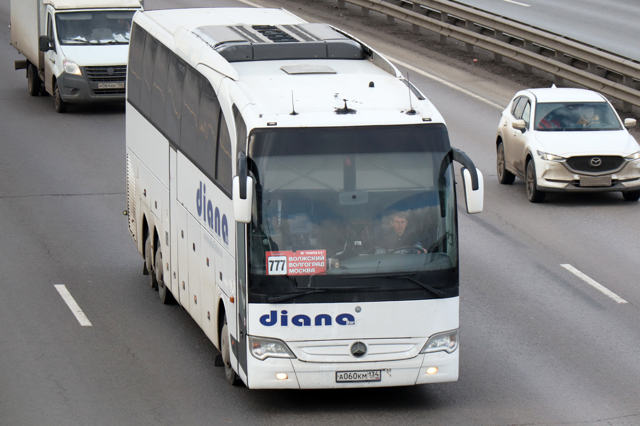 Volgogradská oblast, Mercedes-Benz Travego II L 17SHD č. А 060 КМ 134