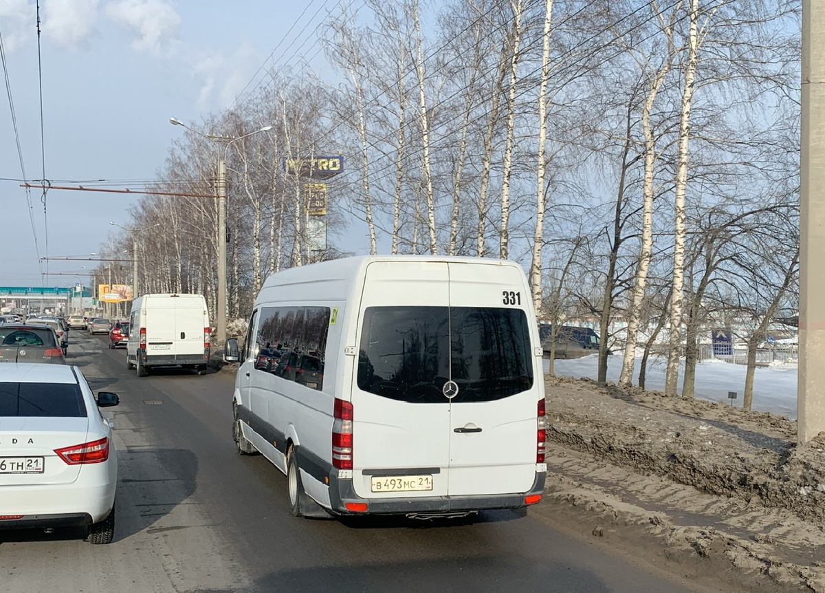 Чувашия, Луидор-22360C (MB Sprinter) № В 493 МС 21