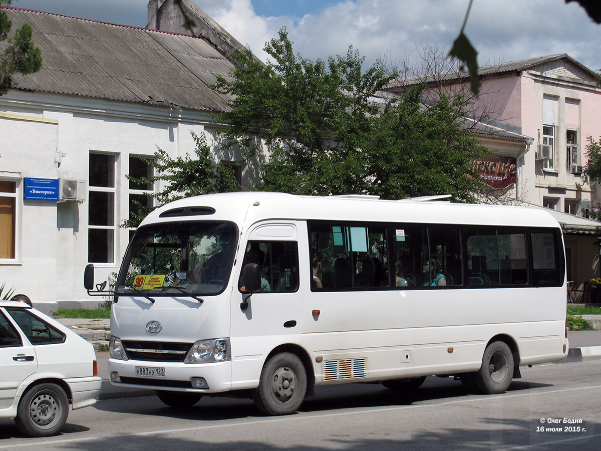 Краснодарский край, Hyundai County Kuzbass № Н 883 НХ 123