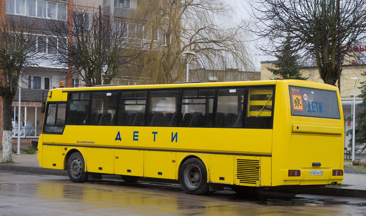 Калининградская область, КАвЗ-4238-05 № Р 063 АМ 39