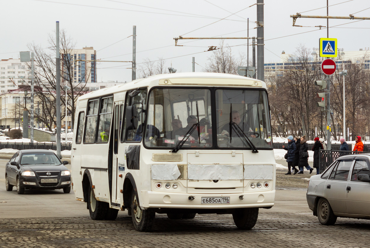 Свердловская область, ПАЗ-32053 № Е 685 ОА 196