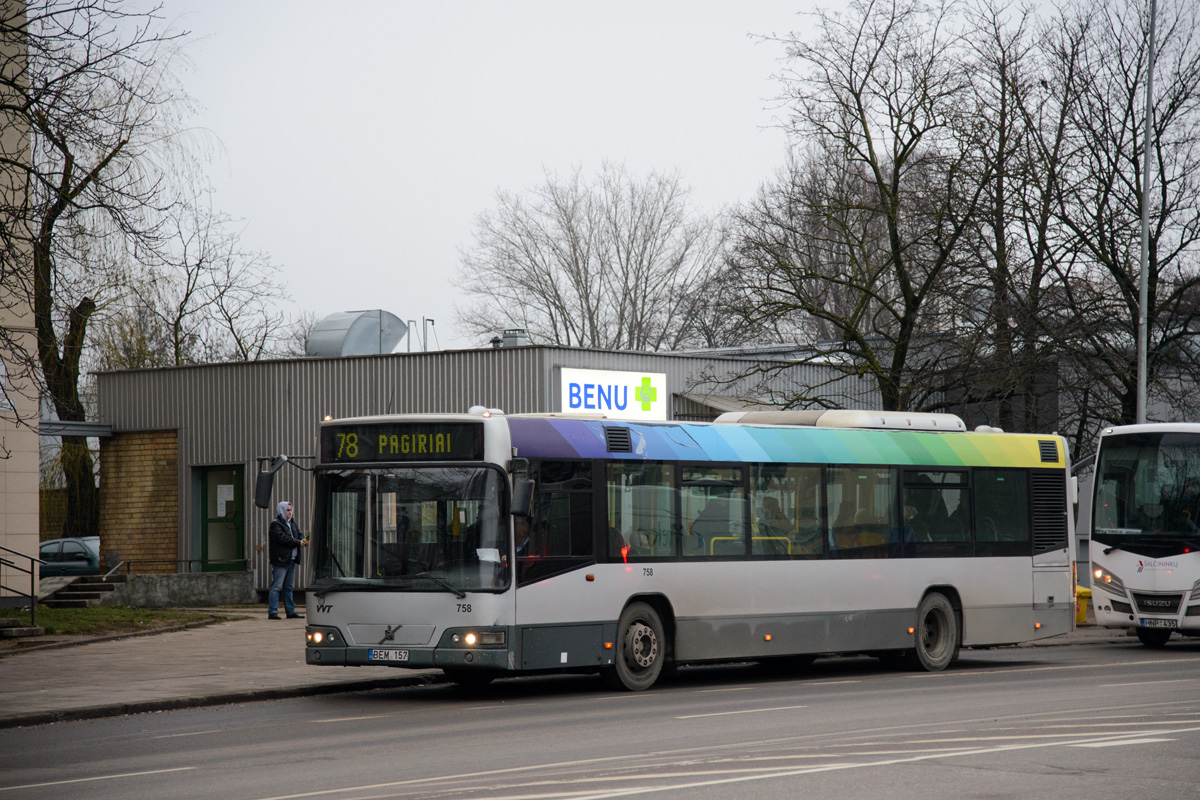 Литва, Volvo 7700 № 758