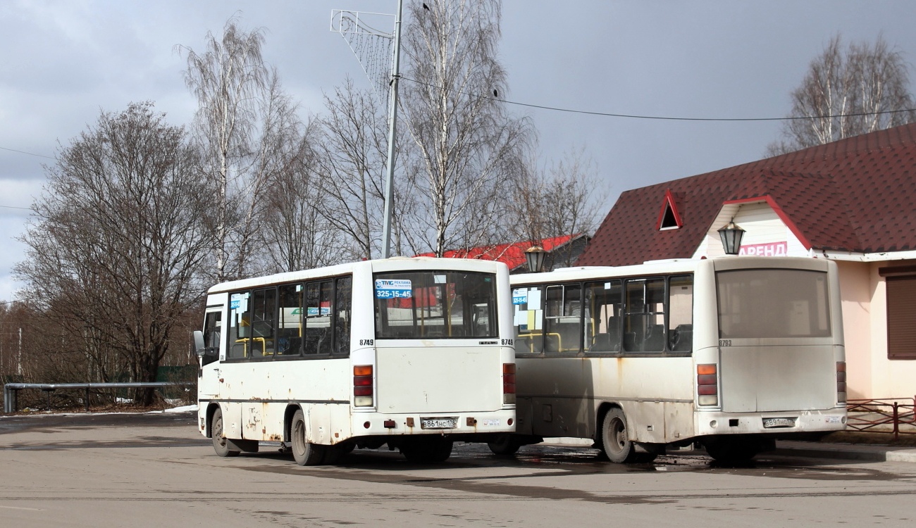 Leningrad Gebiet, PAZ-320402-05 Nr. 8749