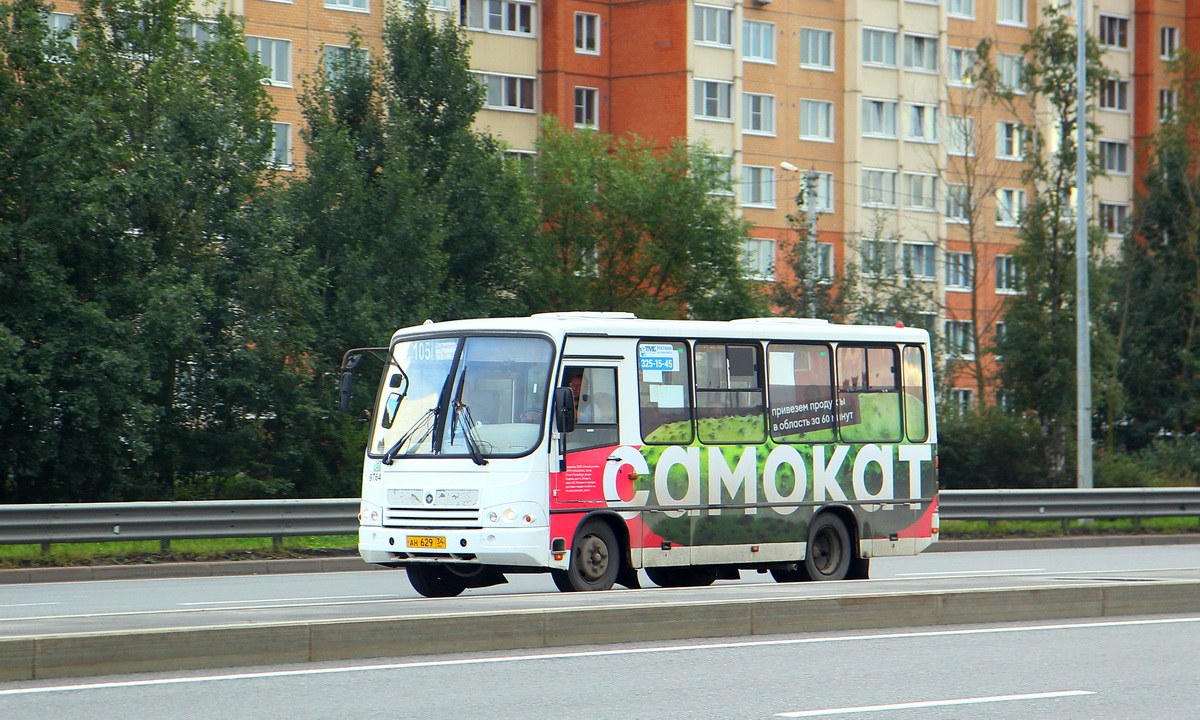 Sankt Petersburg, PAZ-320302-11 Nr 9764