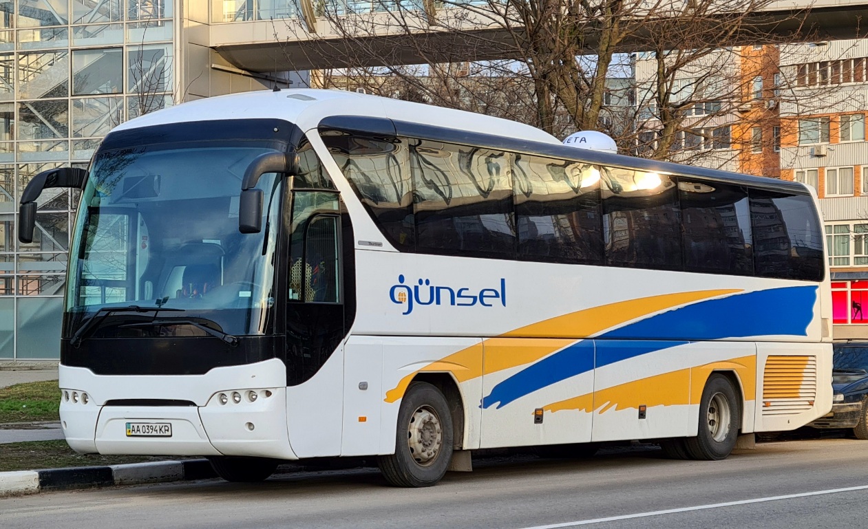 Киев, Neoplan P21 N2216SHD Tourliner SHD № AA 0394 KP