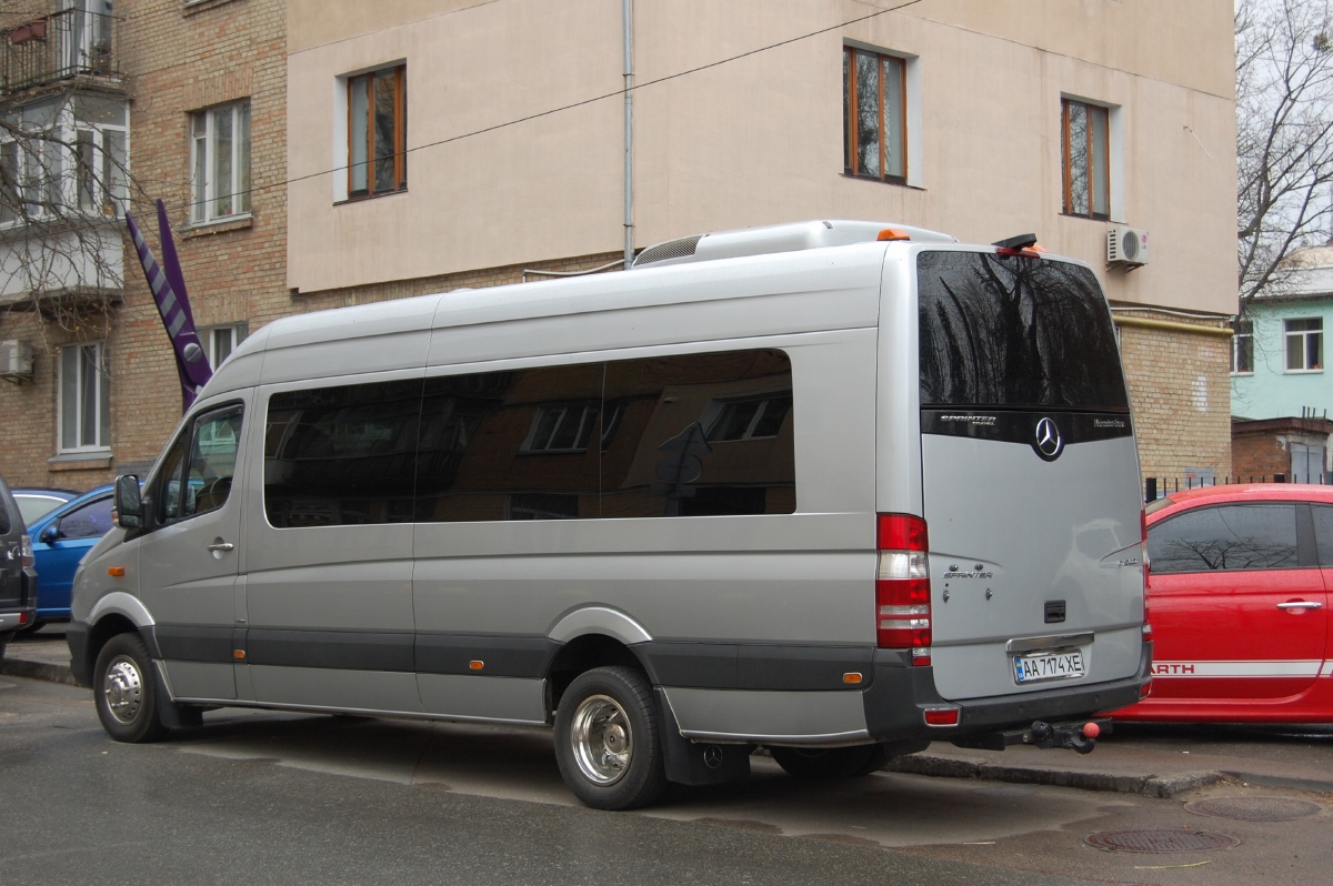 Киев, Mercedes-Benz Sprinter Travel 45 № AA 7174 XE