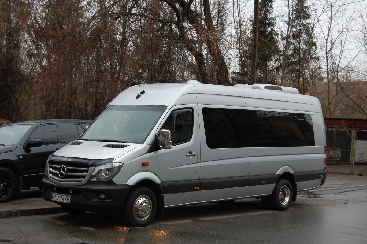 Киев, Mercedes-Benz Sprinter Travel 45 № AA 7174 XE