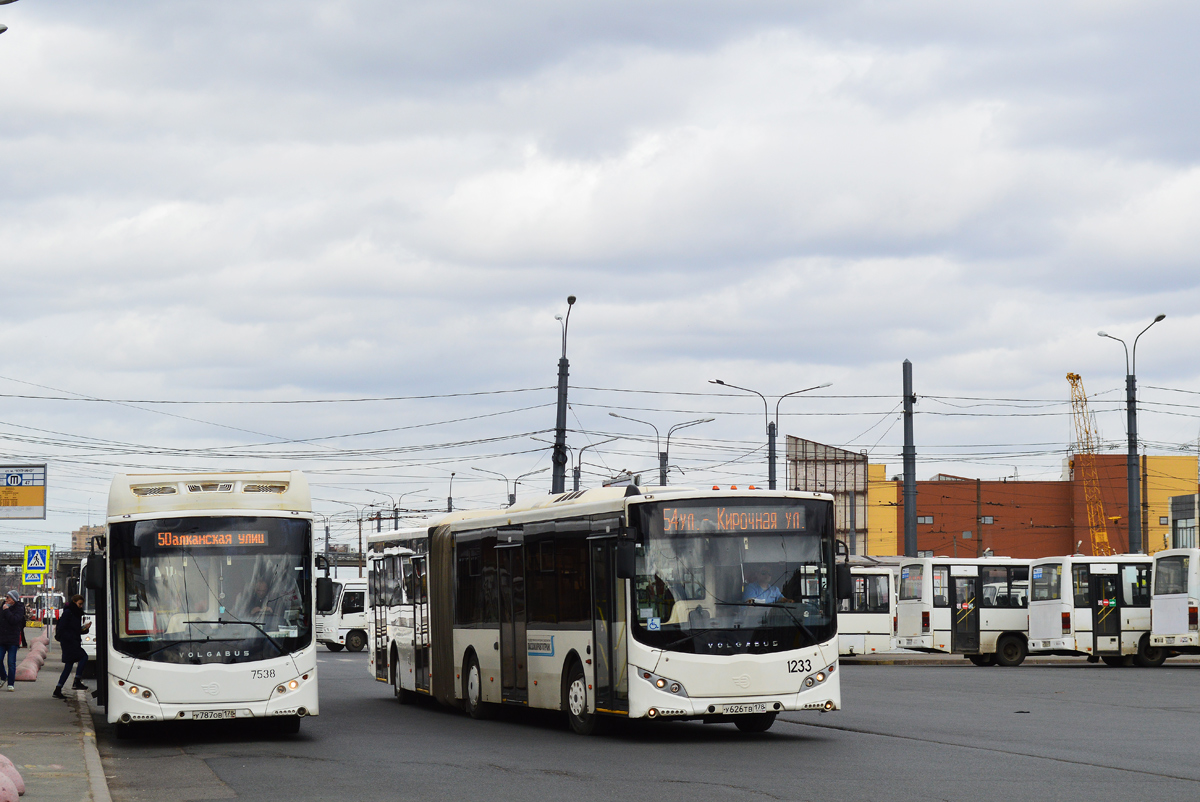 Санкт-Петербург, Volgabus-5270.G2 (CNG) № 7538; Санкт-Петербург, Volgabus-6271.05 № 1233