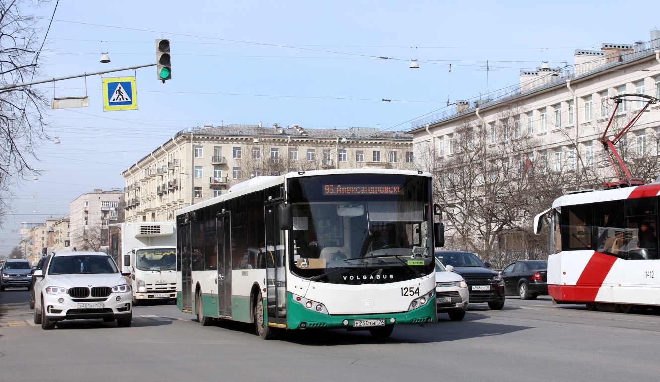 Санкт-Петербург, Volgabus-5270.00 № 1254