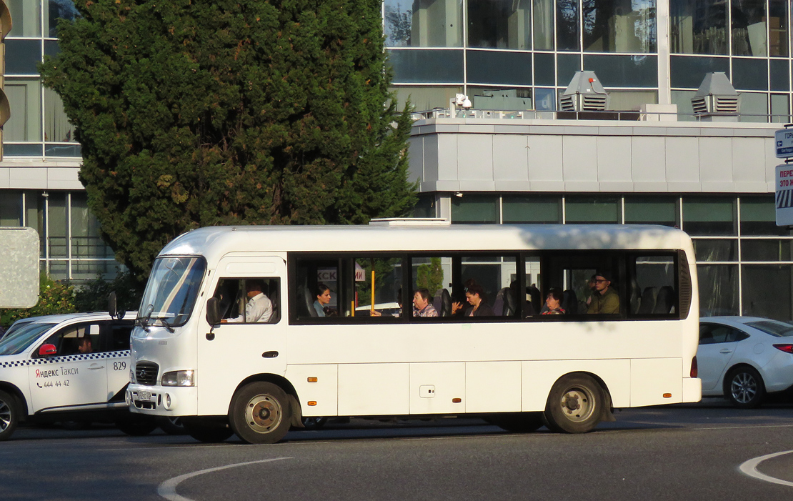 Краснодарский край, Hyundai County LWB (ТагАЗ) № С 492 РС 123