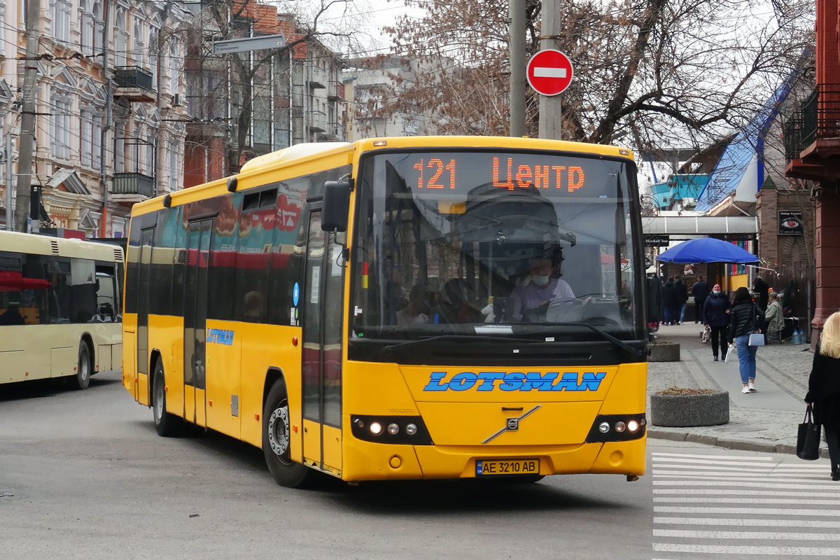 Днепропетровская область, Volvo 8700LE № AE 3210 AB