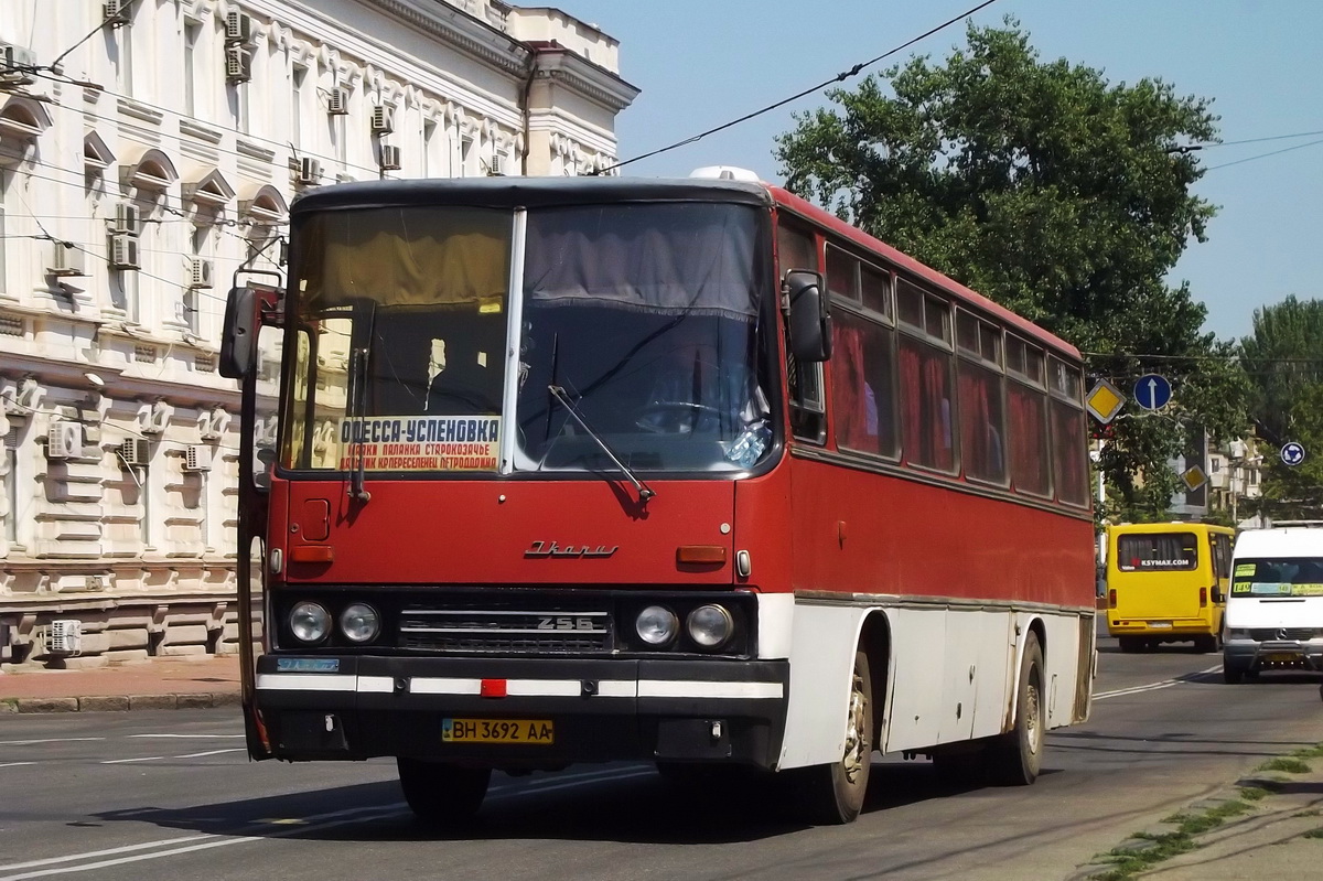 Одесская область, Ikarus 256.74 № BH 3692 AA