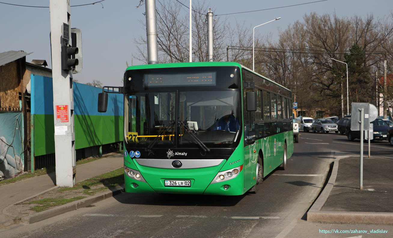 Алматы, Yutong ZK6118HGA № 326 LR 02