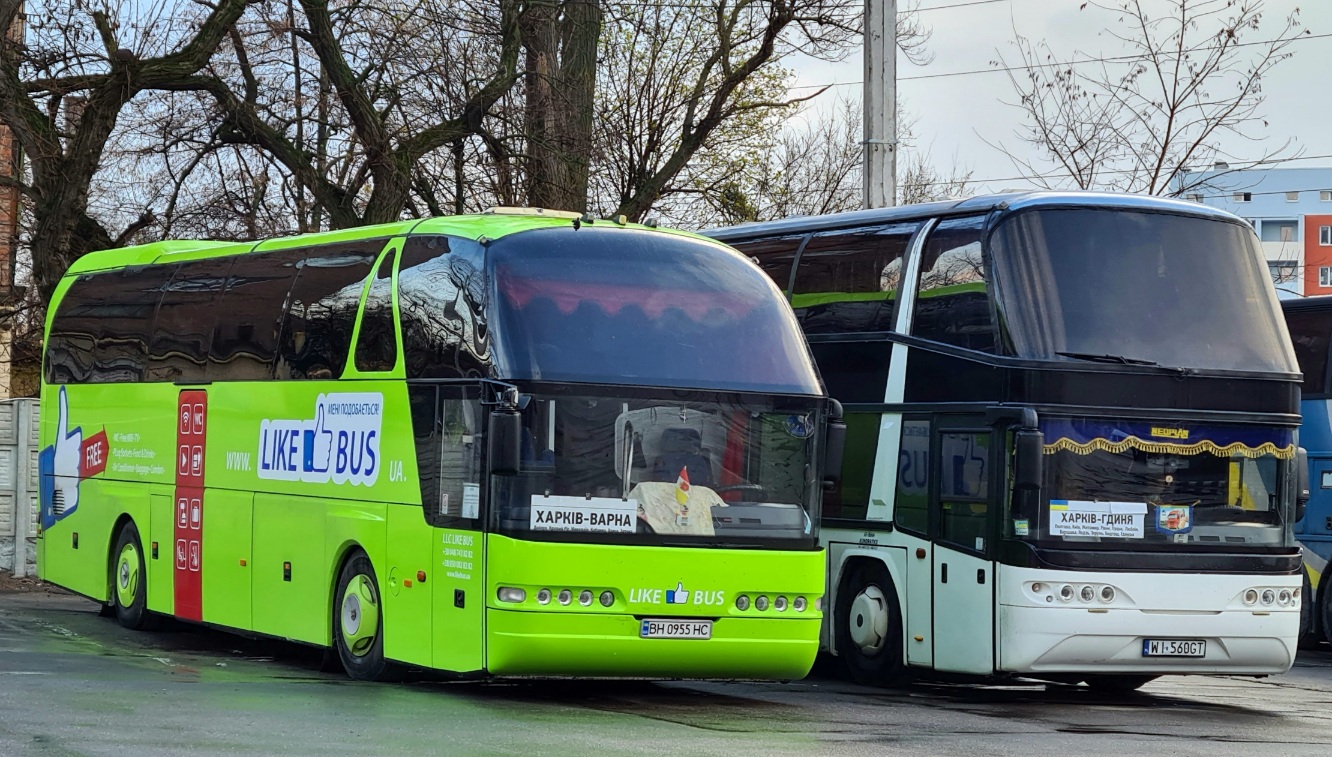 Odessa region, Neoplan N516SHD Starliner # BH 0955 HC; Πολωνία, Neoplan N122/3 Skyliner # WI 560GT