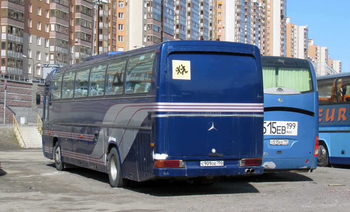 Санкт-Петербург, Mercedes-Benz O303-15RHD № С 909 ОЕ 750