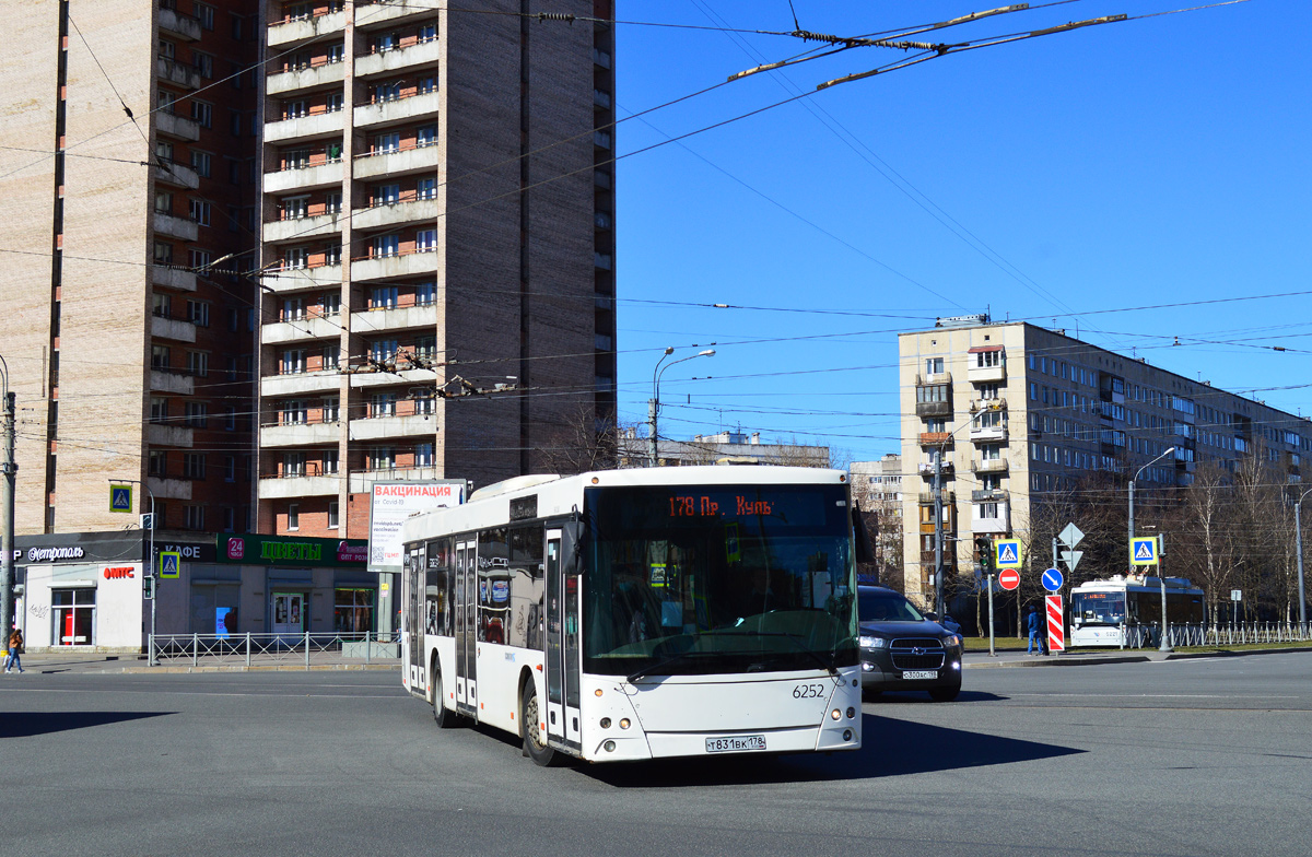 Санкт-Петербург, МАЗ-203.085 № 6252