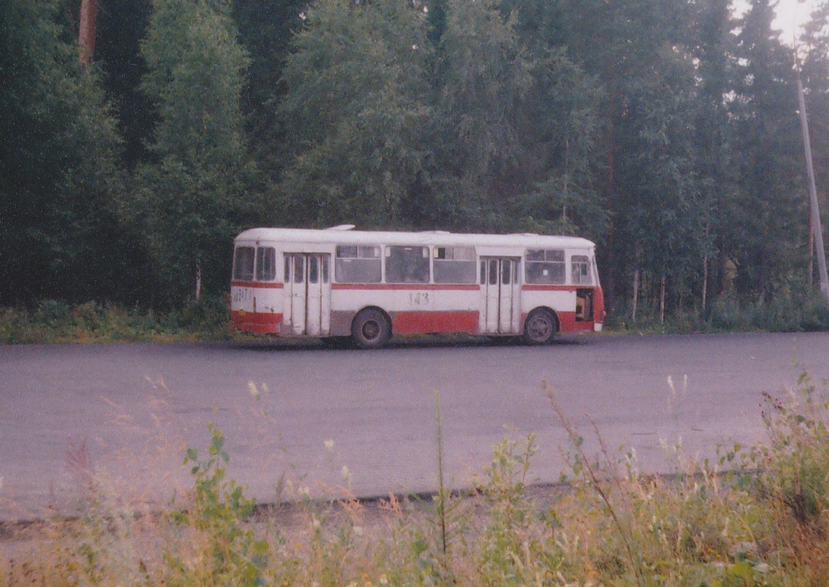 Sverdlovsk region, LiAZ-677M # 143