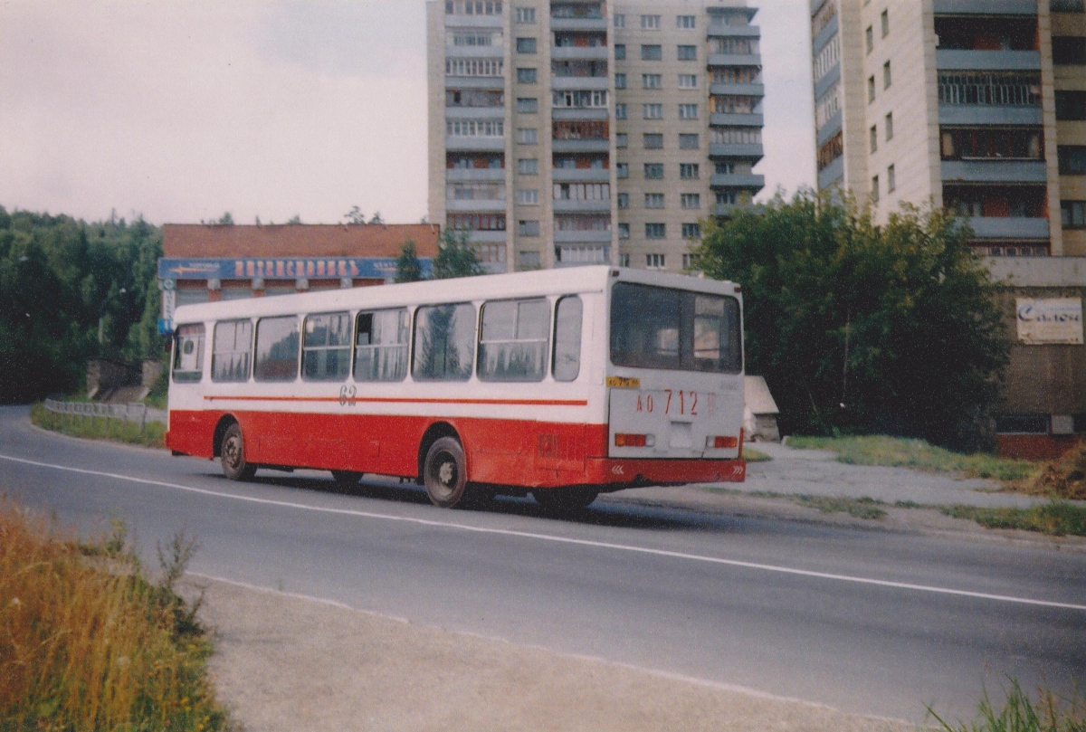 Свердловская область, ЛиАЗ-5256.00 № 62