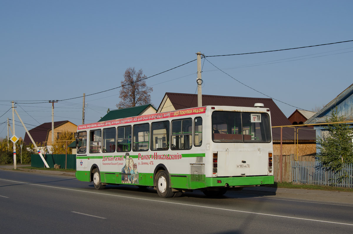 Тюменская область, ЛиАЗ-5256.45 № В 183 НА 72