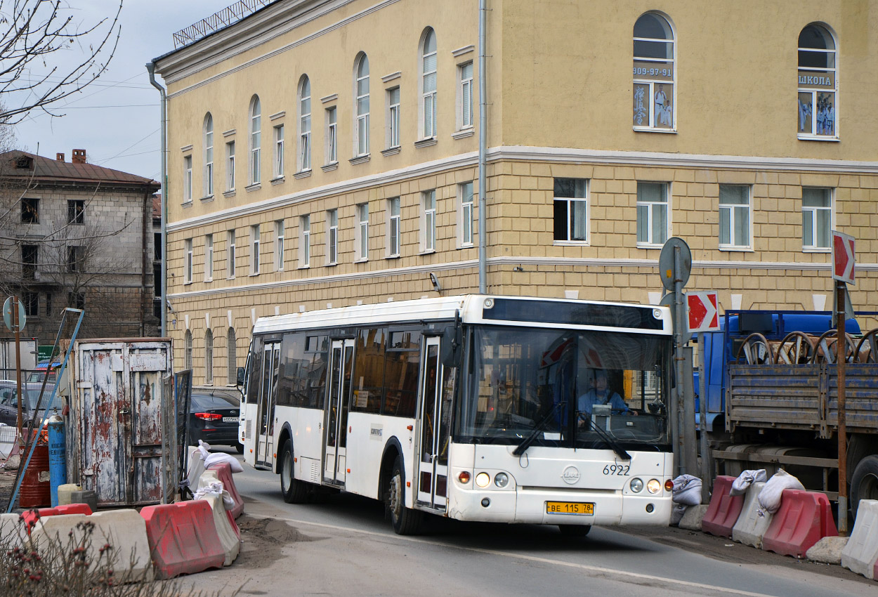 Санкт-Петербург, ЛиАЗ-5292.20 № 6922