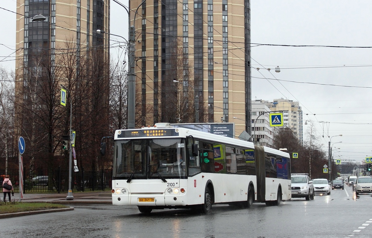 Sankt Petersburg, LiAZ-6213.20 Nr 2100