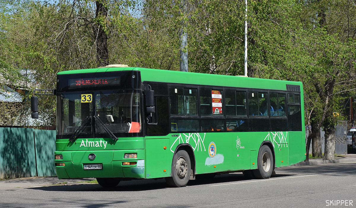 Алматы, Yutong ZK6108HGH № 141 DK 02