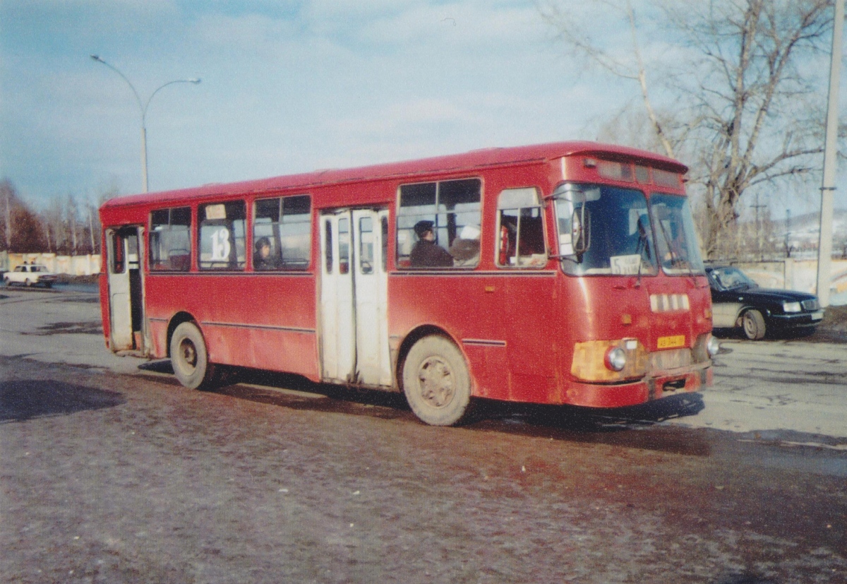 Свердловская область, ЛиАЗ-677М № 13