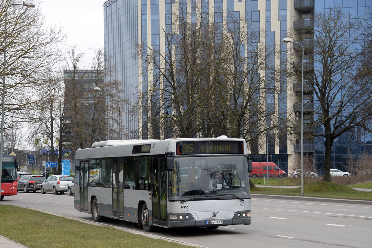 Литва, Volvo 7700 № 757