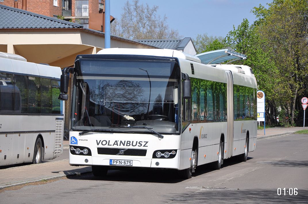 Венгрия, Volvo 7700A № PFN-675