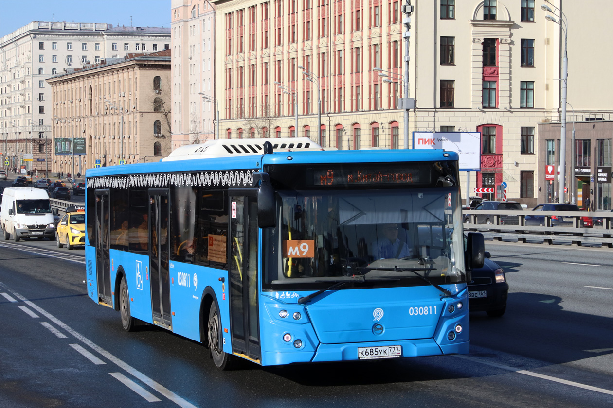 Moskau, LiAZ-5292.22 (2-2-2) Nr. 030811