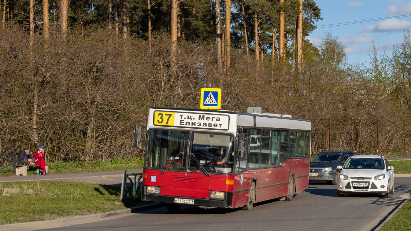 Свердловская область, Mercedes-Benz O405N2 № М 445 СО 159