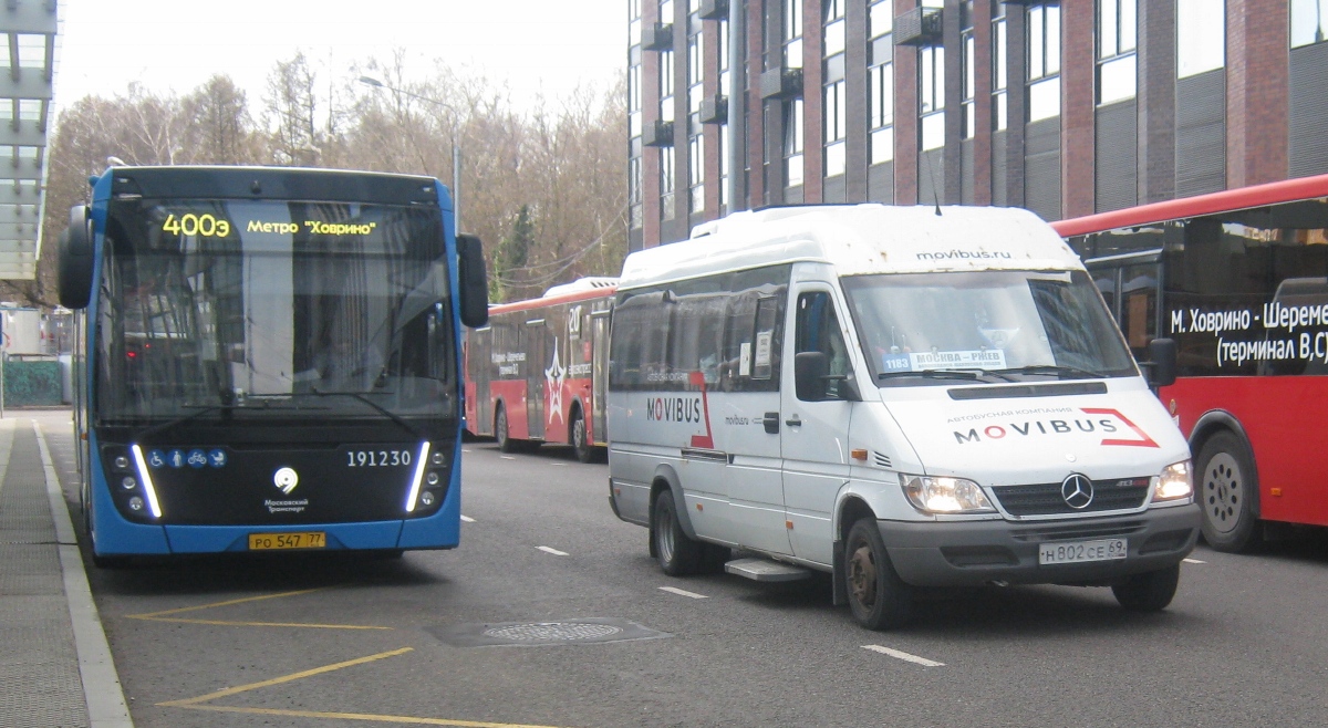 Москва, НефАЗ-5299-40-52 № 191230; Тверская область, Луидор-223204 (MB Sprinter Classic) № Н 802 СЕ 69