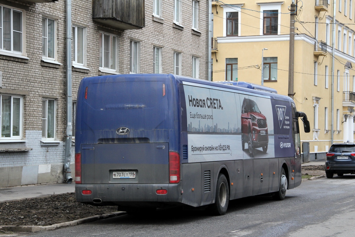 Санкт-Петербург, Hyundai Universe Xpress Noble № В 707 СТ 198