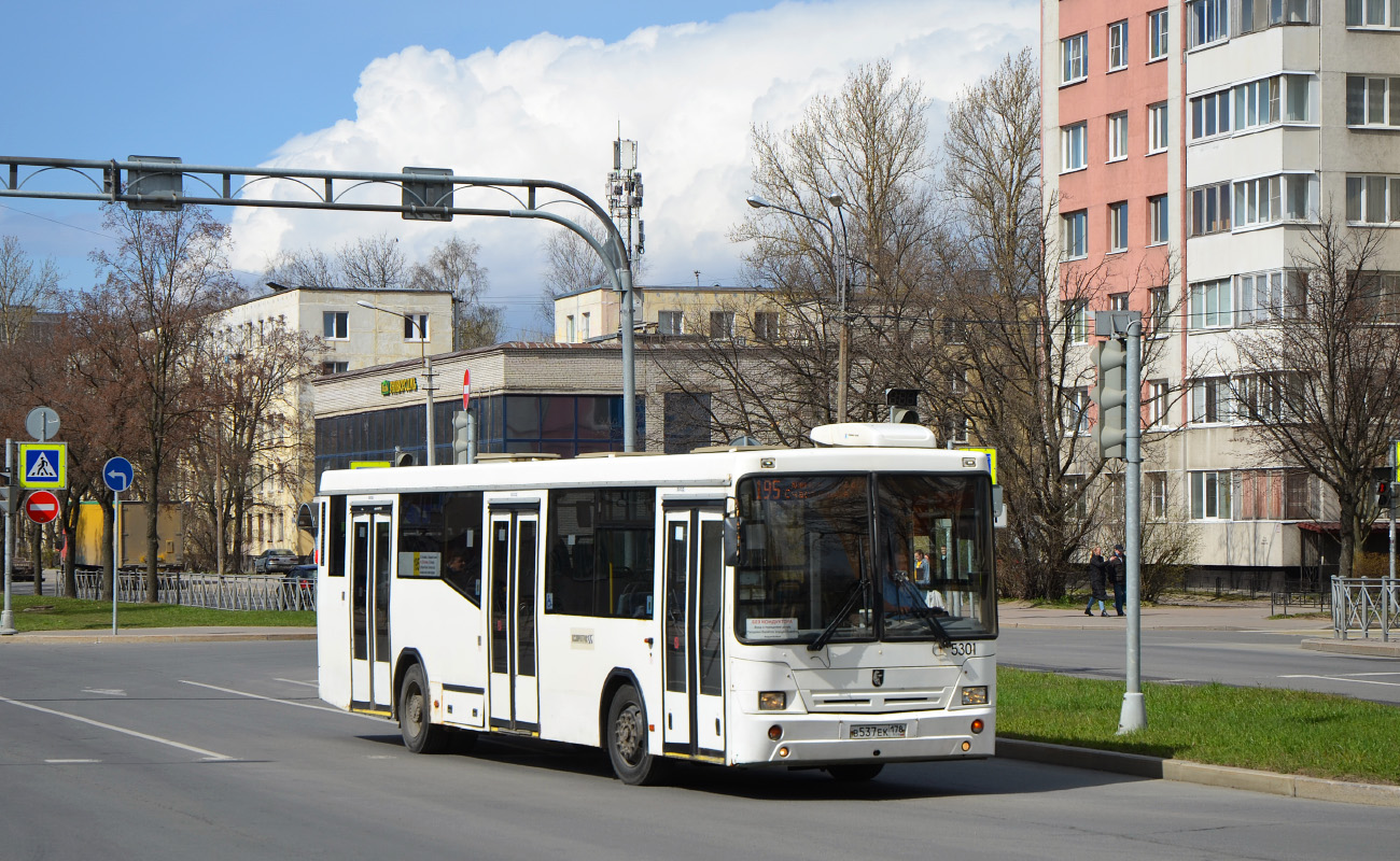 Sankt Petersburg, NefAZ-5299-30-32 Nr 5301