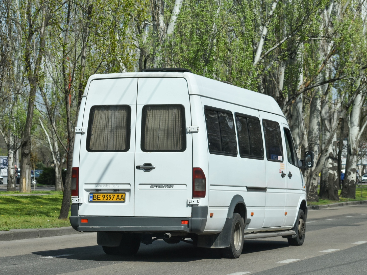 Николаевская область, Mercedes-Benz Sprinter W904 412D № BE 9397 AA