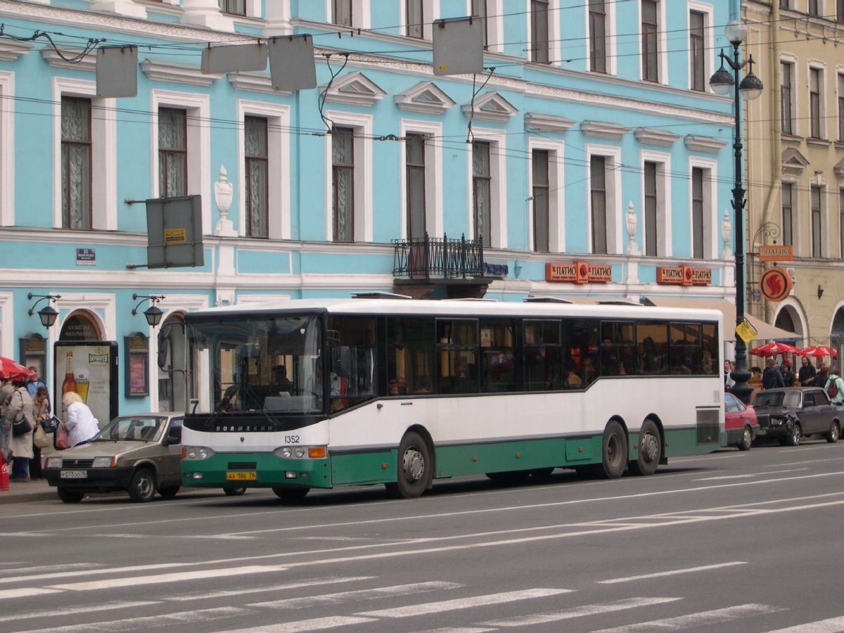 Санкт-Петербург, Волжанин-6270.00 № 1352