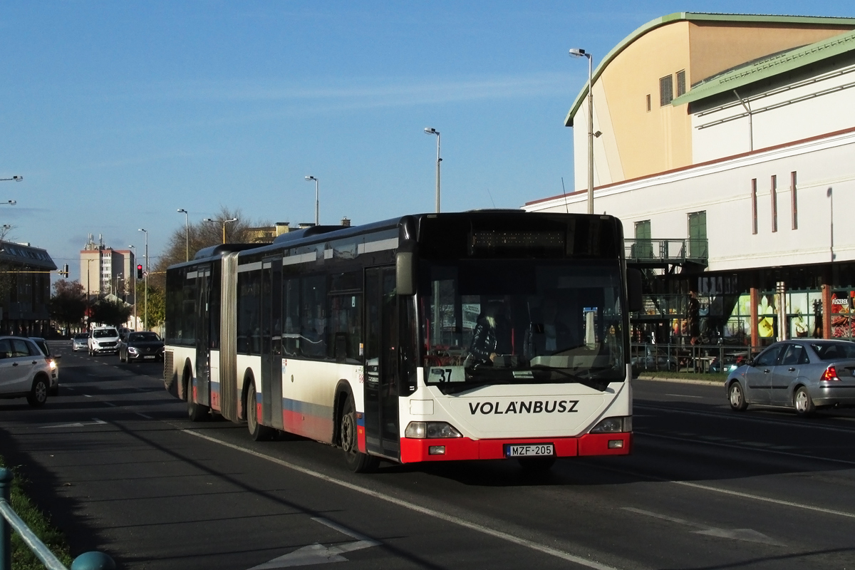 Венгрия, Mercedes-Benz O530G Citaro G № MZF-205