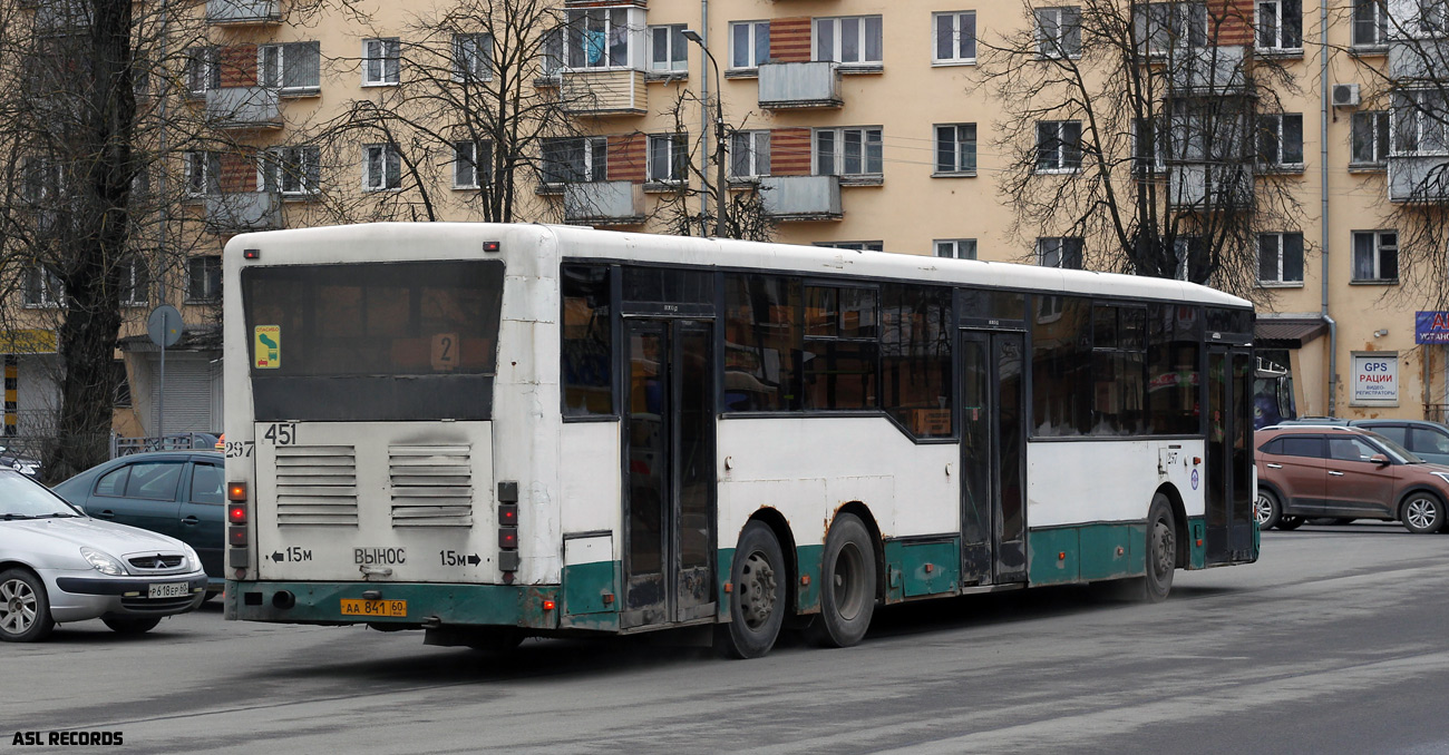 Псковская область, Волжанин-6270.00 № 297