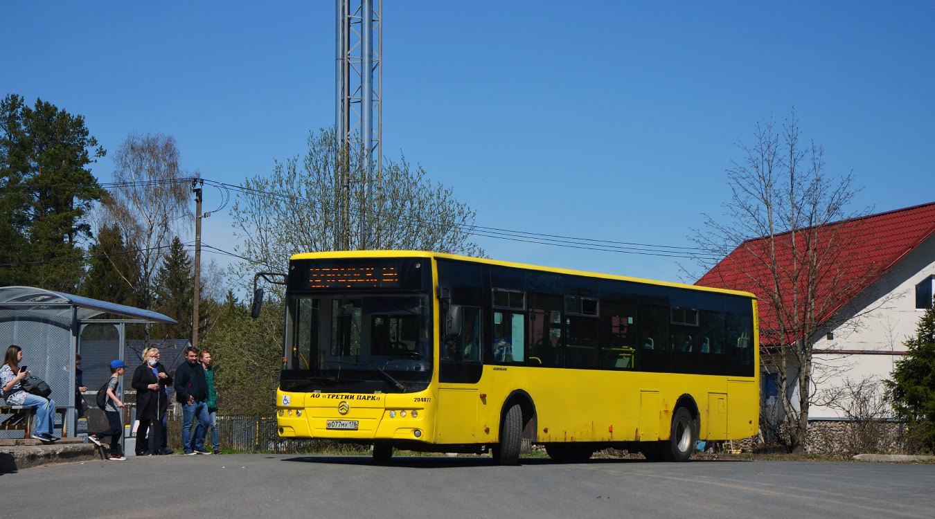 Санкт-Петербург, Golden Dragon XML6125CR № В 077 МУ 178