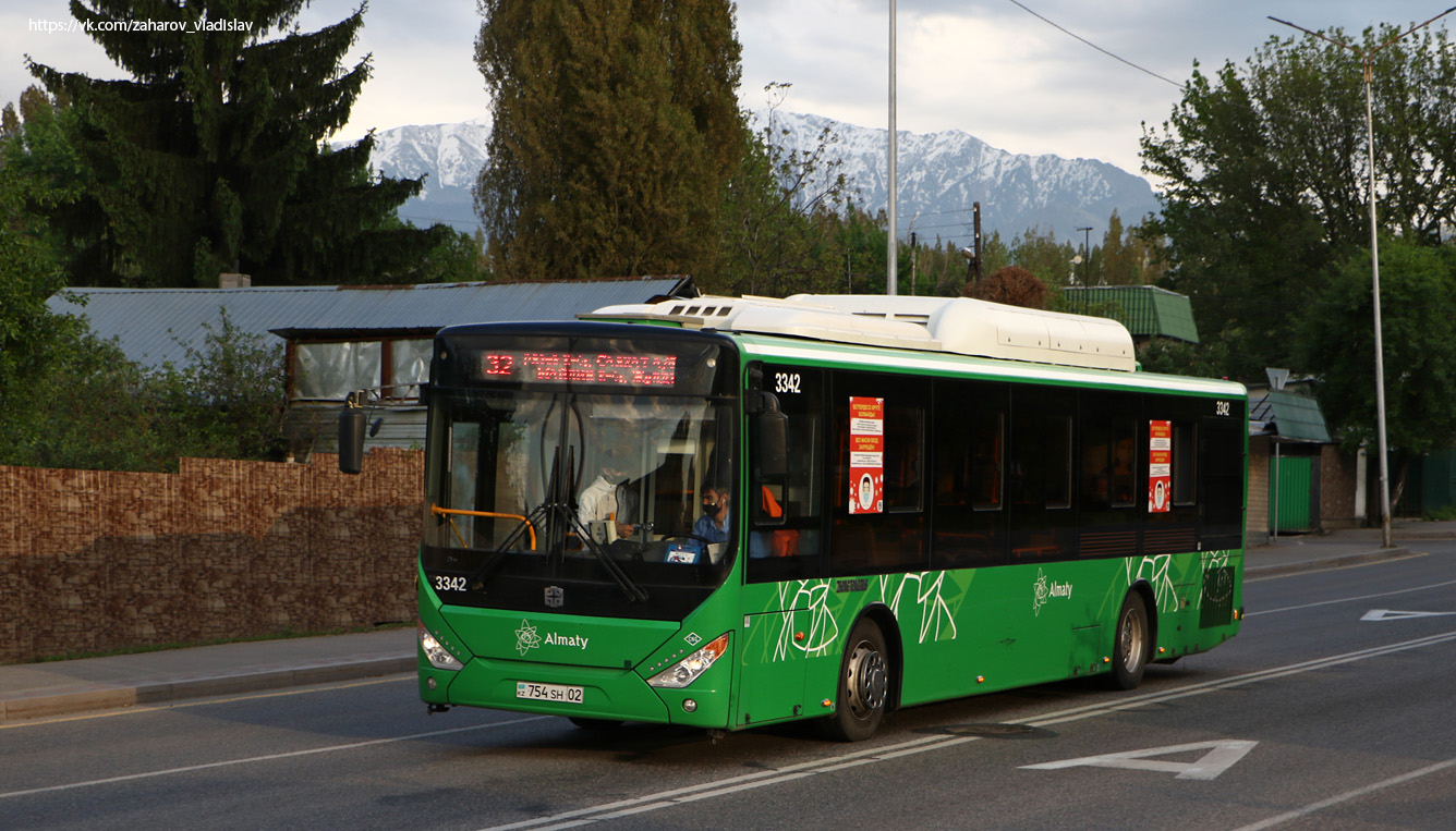 Алматы, Zhong Tong LCK6125HGAN № 3342