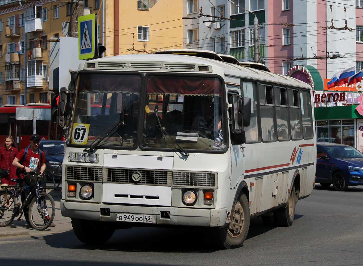 Кировская область, ПАЗ-4234 № В 949 ОО 43