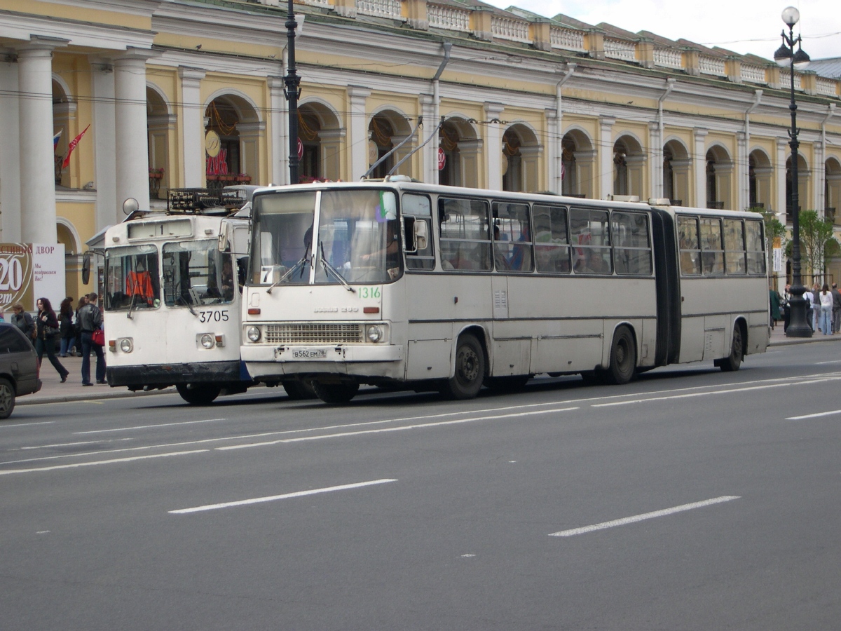 Saint Petersburg, Ikarus 280.33O # 1316
