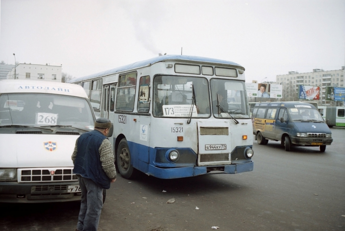 Москва, ЛиАЗ-677М № 15321