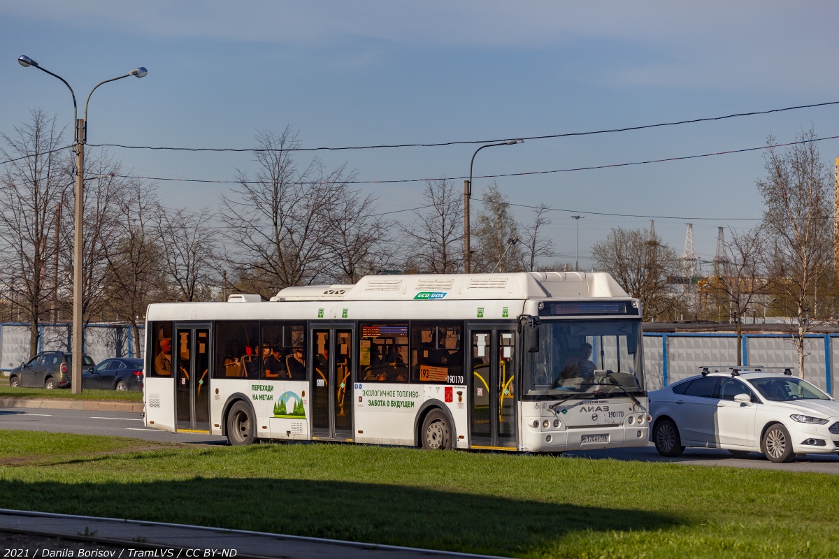 Санкт-Петербург, ЛиАЗ-5292.67 (CNG) № Е 170 НР 198