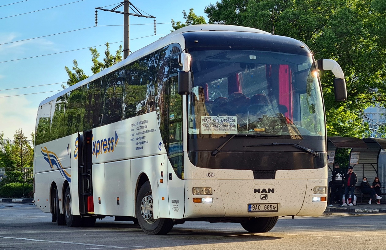 Чехия, MAN R08 Lion's Coach L RHC444 L № 9A0 6854