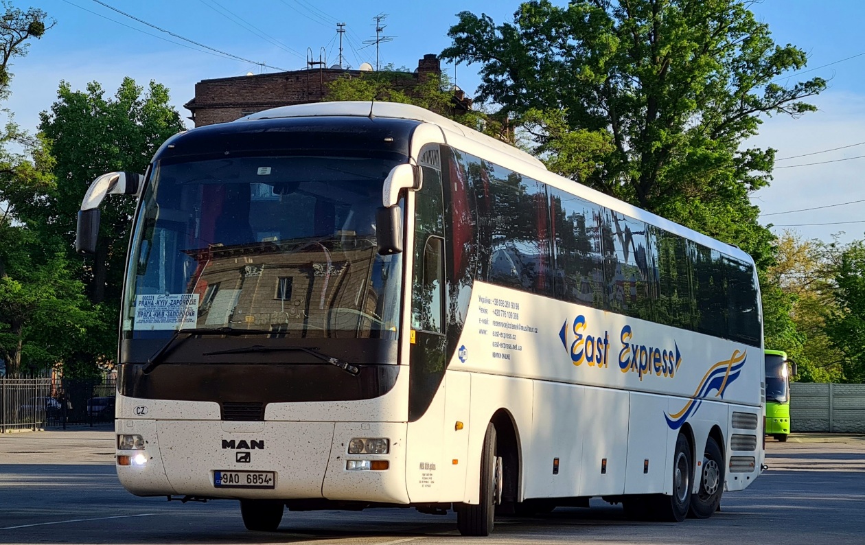 Чехия, MAN R08 Lion's Coach L RHC444 L № 9A0 6854