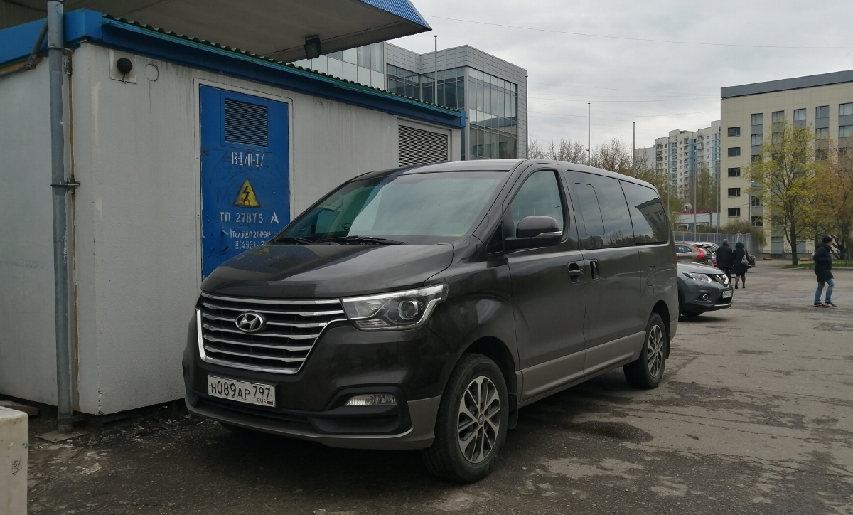 Maskva, Hyundai New Grand Starex Nr. Н 089 АР 797