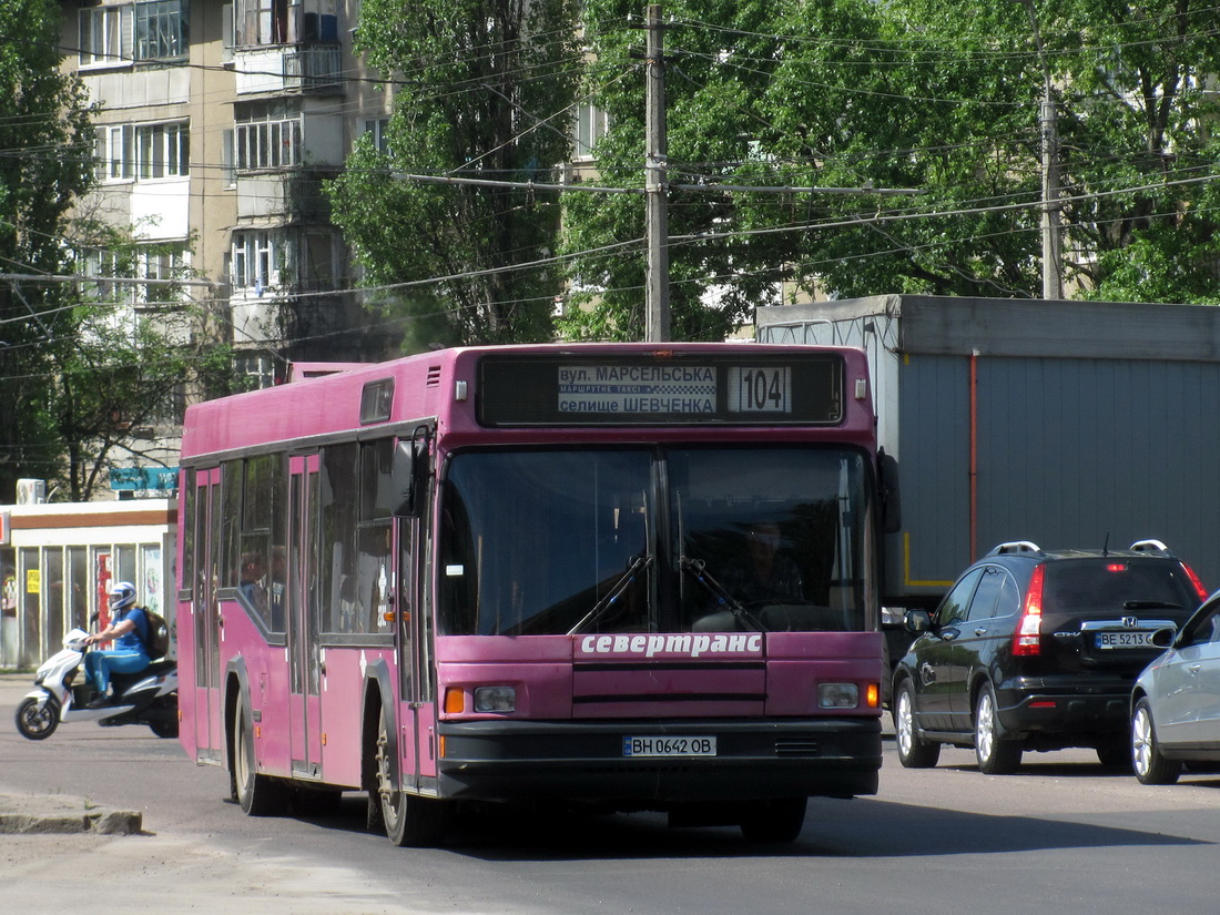 Odessa region, MAZ-103.075 Nr. 2302