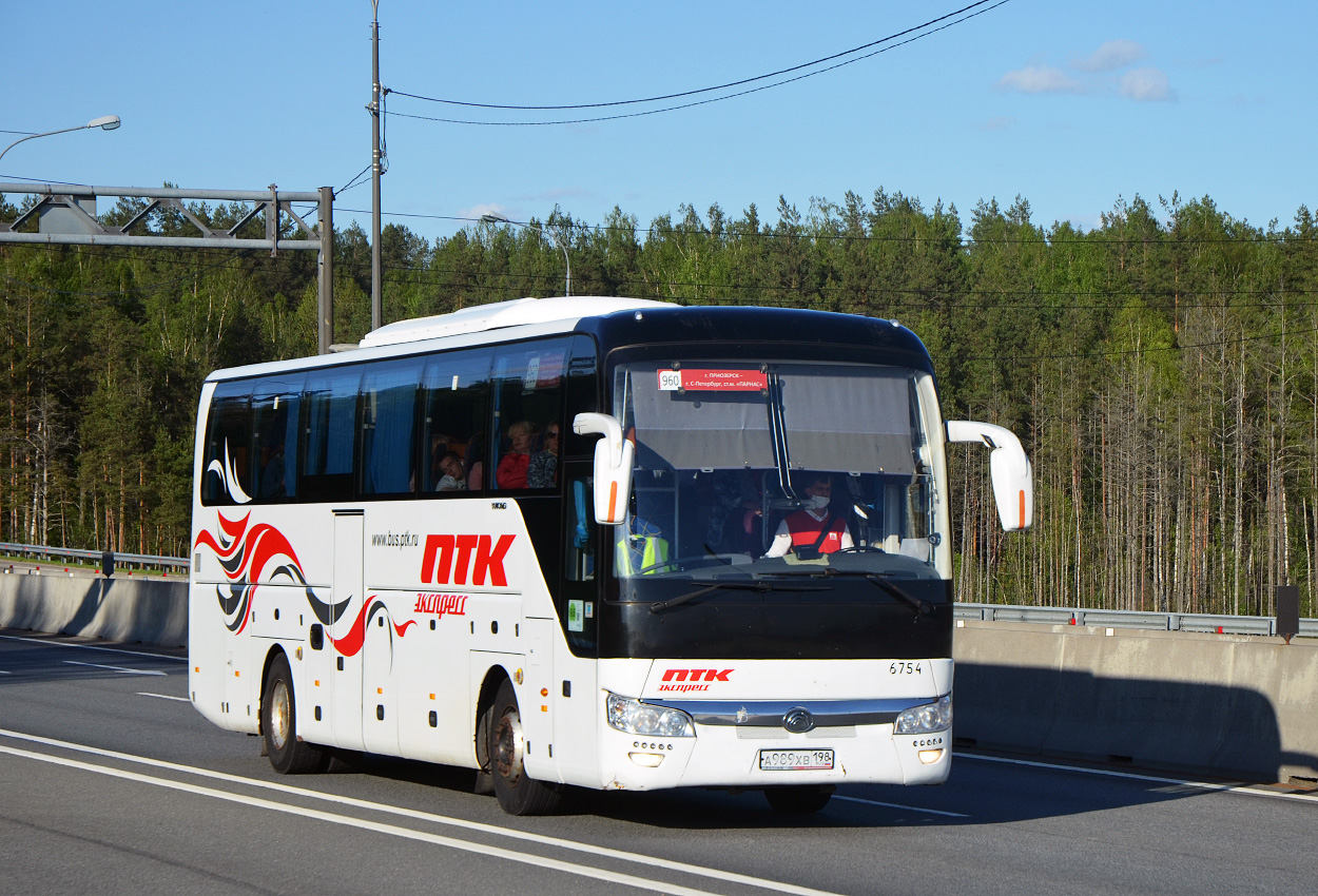 Санкт-Петербург, Yutong ZK6122H9 № n754